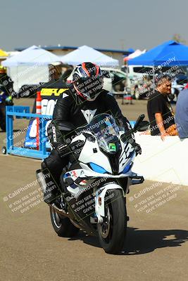 media/Sep-20-2025-TrackDaz (Sat) [[27f0cde673]]/Around the Pits/